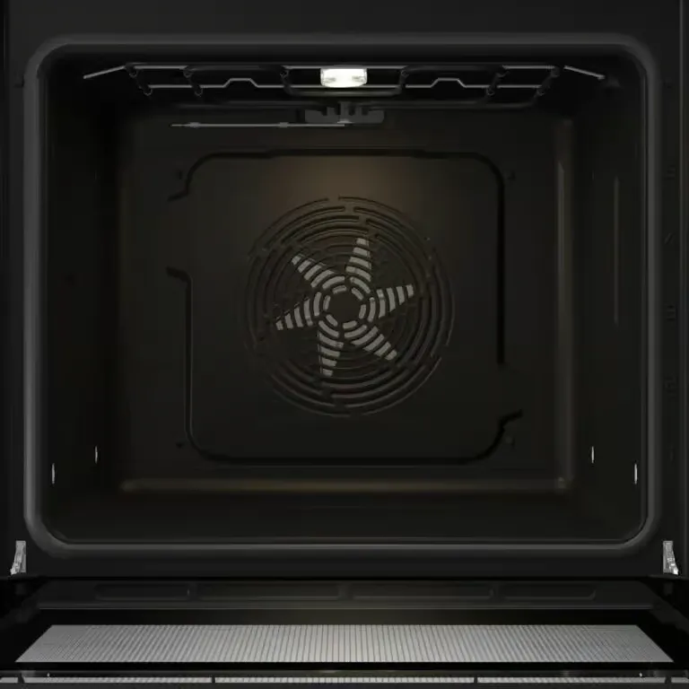 Hisense 77L Built-In Oven Air Fry 12 Functions Stainless 300°C BSA65226AXZA